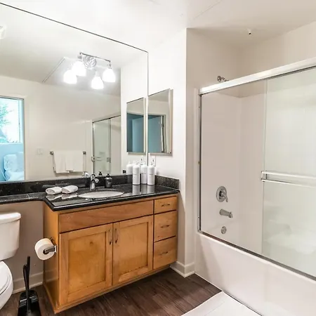 Spacious 2Br Near Santa Monica Beach, Walk Everywhere! Los Angeles Exterior photo